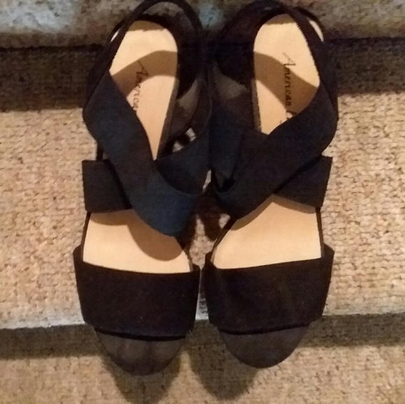 Wedges - Picture 1 of 2